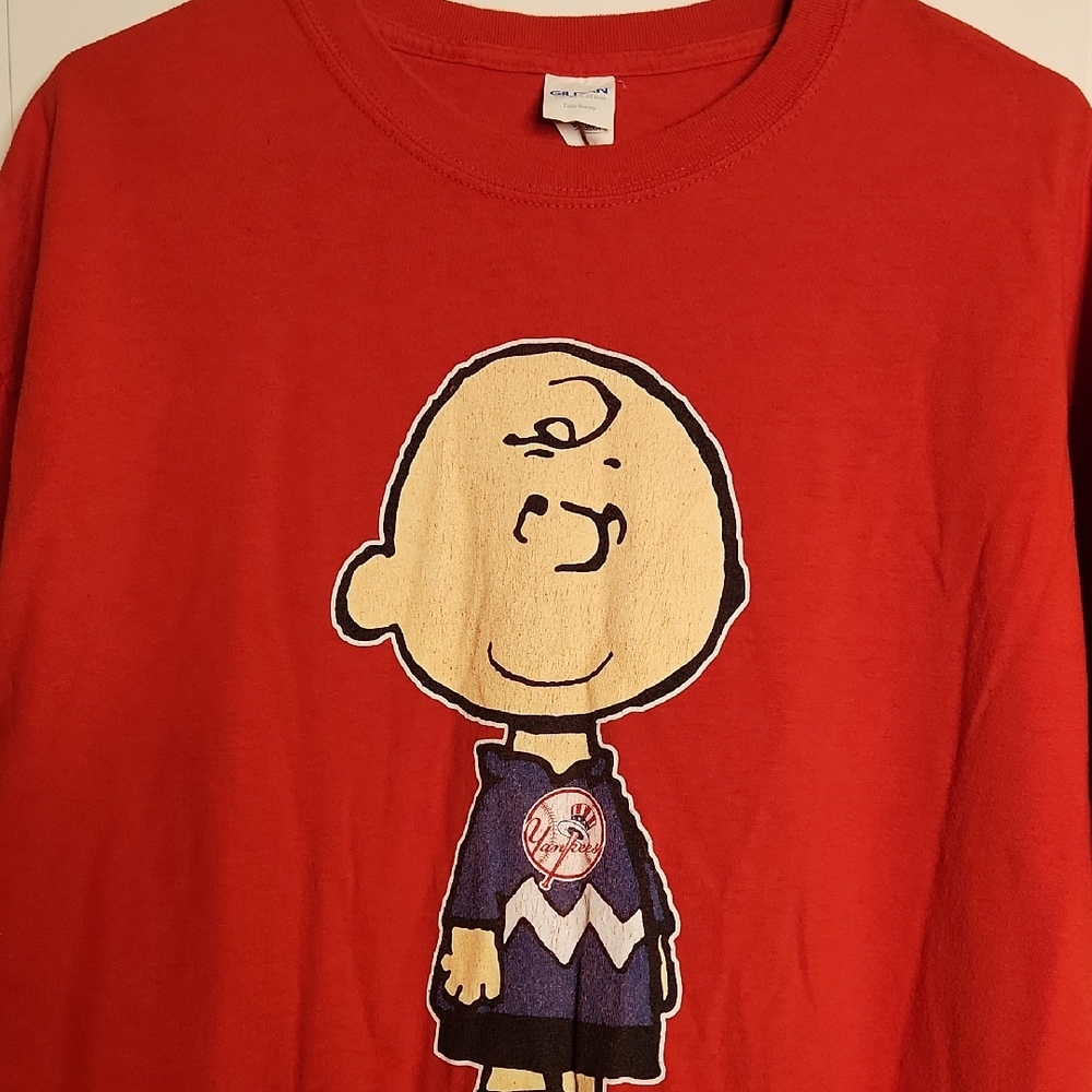 Vintage Charlie Brown Graphic 90's Cartoon Crewneck Short Sleeve Men's T-shirt